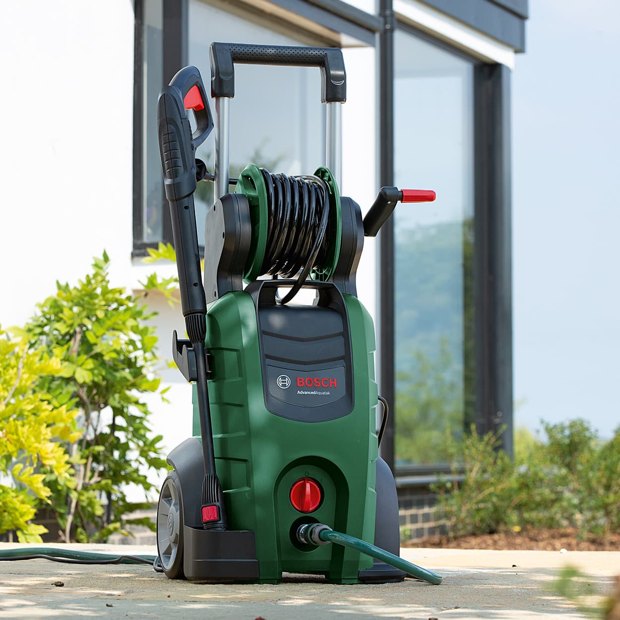 Bosch Advanced Aquatak 140 2100W / 140 Bar High-Pressure Washer