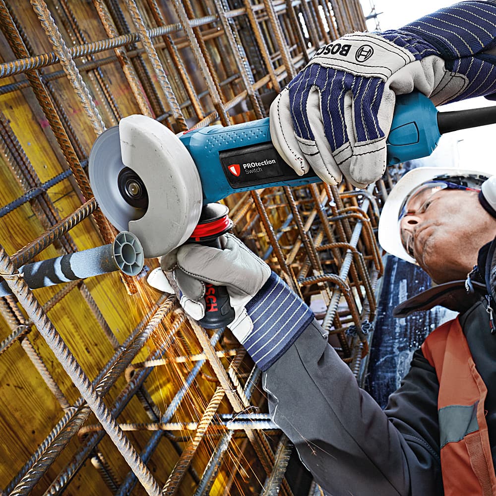 Bosch 125mm / 5 inch 1500W Professional Angle Grinder, GWS 15-125 CIEPX