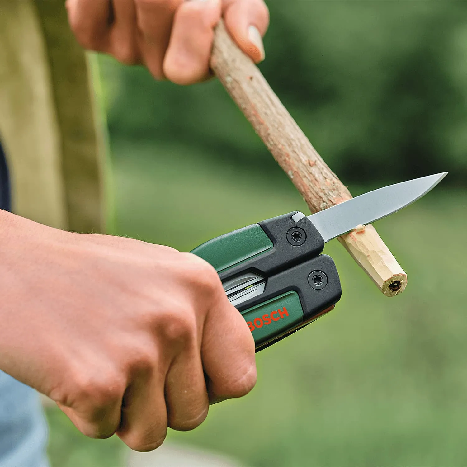 Bosch 16-in-1 Multi Tool, 1 600 A02 Z98