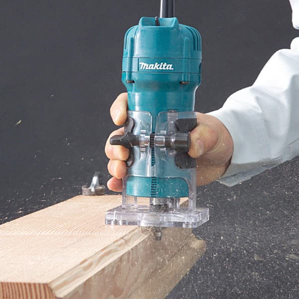 Makita 6 mm (1/4") 530 W Fixed Base Trimmer, 3709