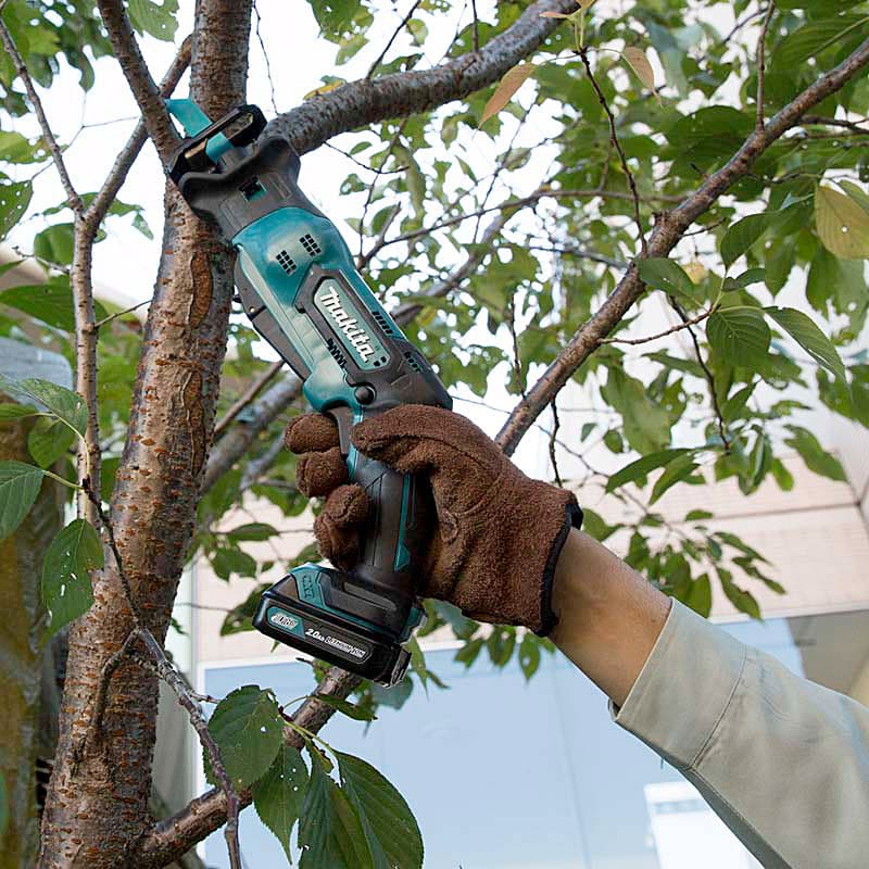 Makita 12V max CXT Li-Ion 13 mm (1/2") Cordless Reciprocating Saw with Charger & 2 Pcs 1.5Ah Batteries, JR103DWYE