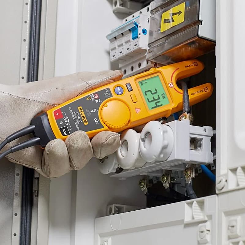 Fluke T6-600 Electrical Tester