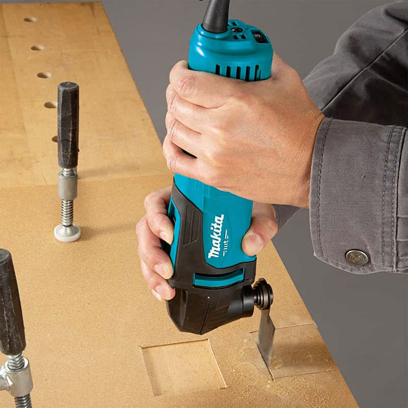 Makita 320W Multi Purpose Oscillating Tool with Variable Speed & Double Insulation, TM3000CX1