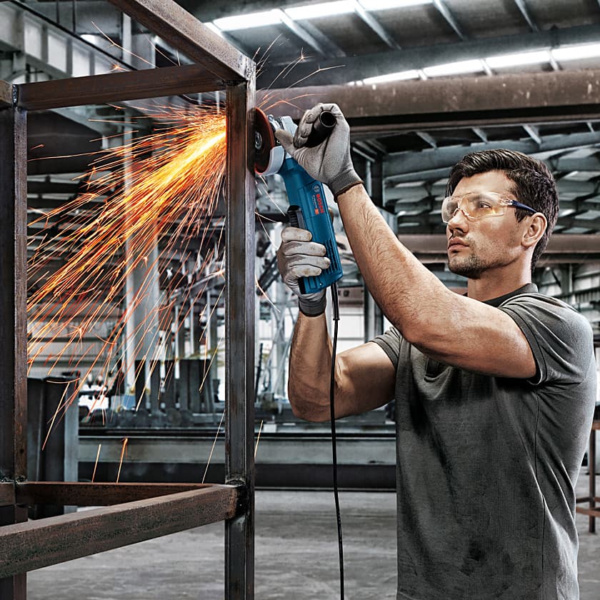 Bosch 125mm / 5 inch 900W Professional Angle Grinder With Paddle Switch, GWS 9-125 P