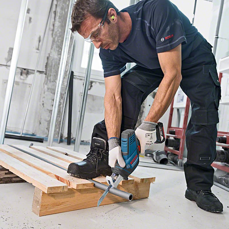 Bosch 18 V All Purpose Professional Cordless Reciprocating Saw, GSA 18V-Li