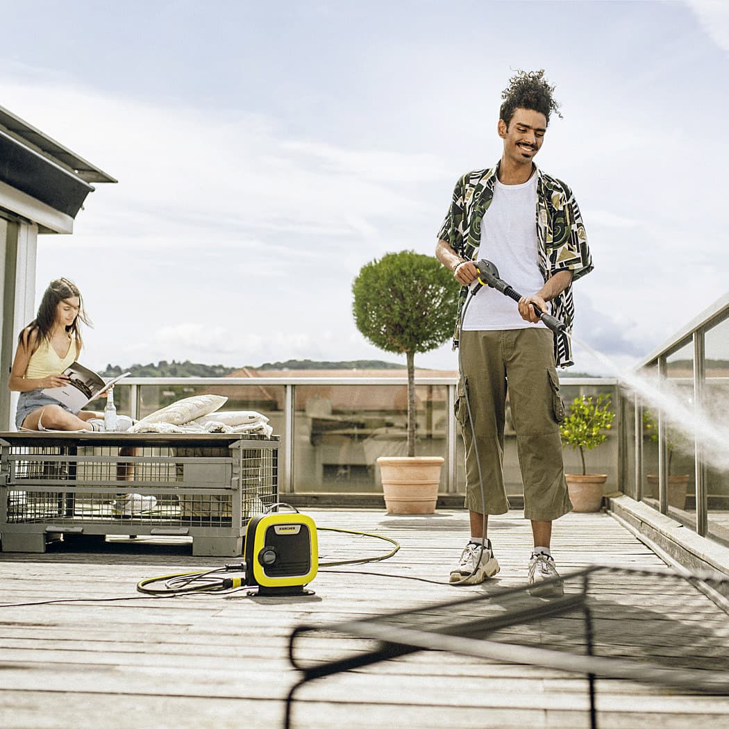Karcher 110 Bar, 360 L/hr K Mini Portable Pressure Washer, 1.600-051.0