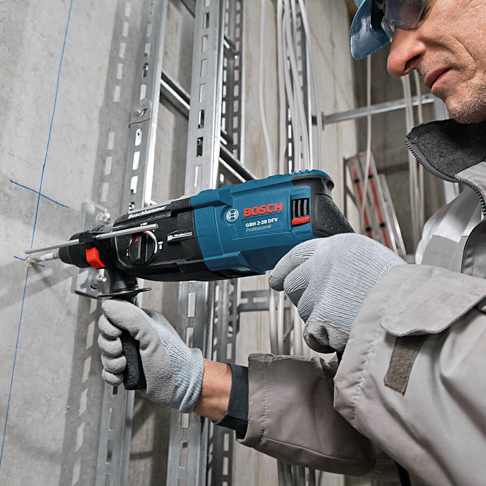 Bosch 850W Professional Rotary Hammer with SDS Plus, GBH 2-28 DV