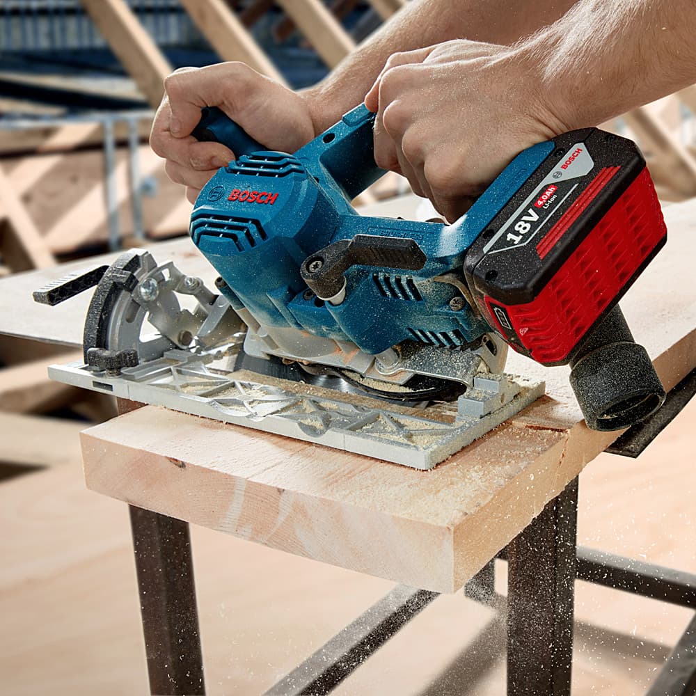Bosch 18V / 165 mm Professional Cordless Circular Saw, GKS 185-LI (Solo)