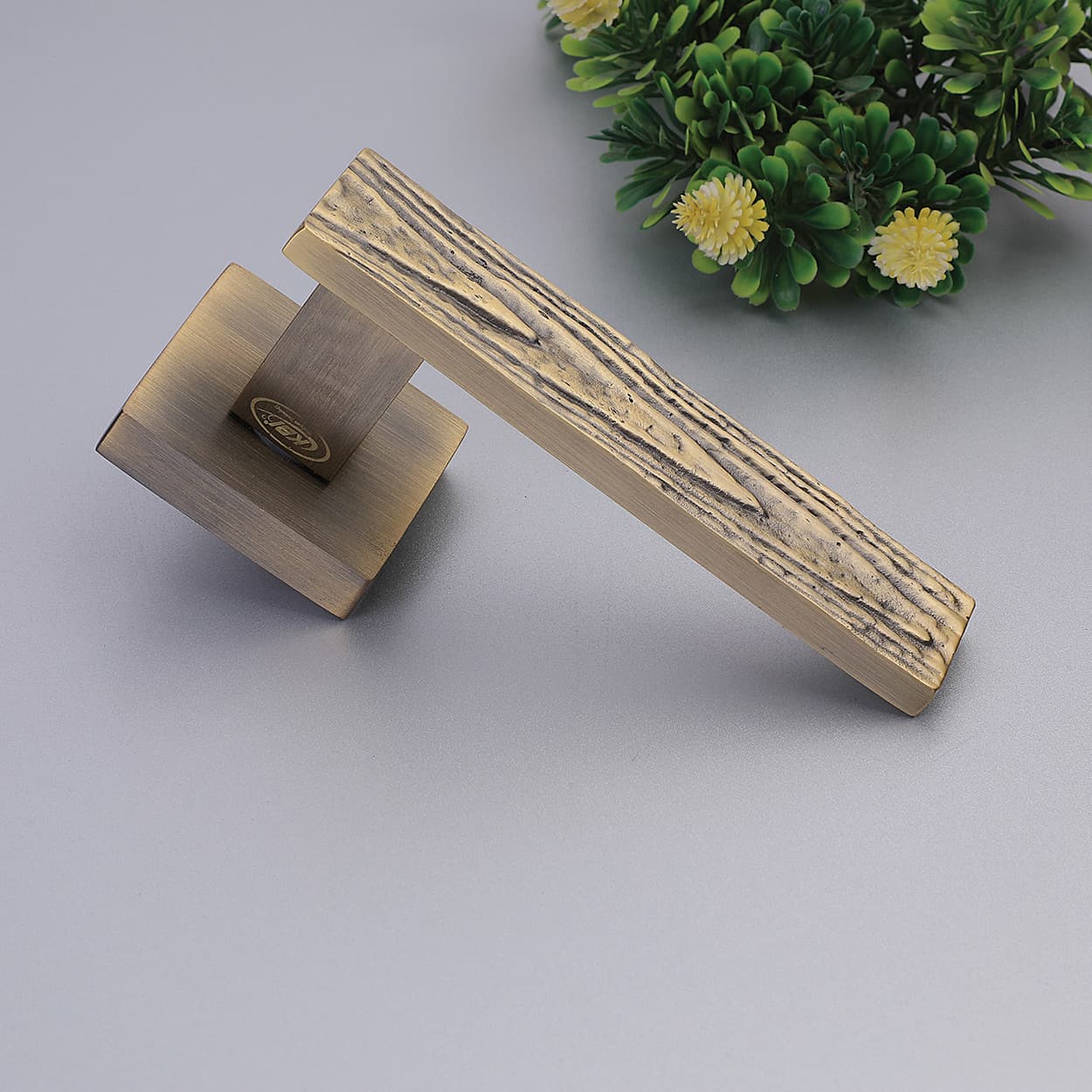 KBI Veneer Antique Mortise Handle