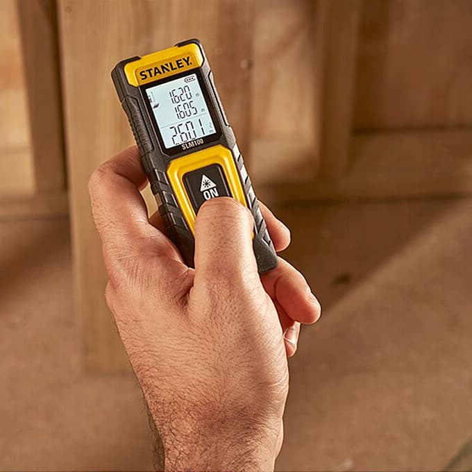 Stanley 30 Mtr Laser Distance Measurer (SLM100), STHT77100-0