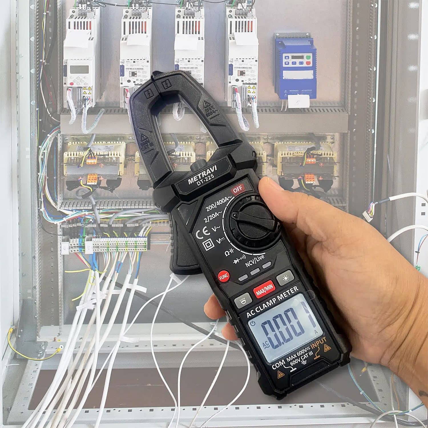 Metravi 2000 counts Digital TRMS AC Clamp Meter, DT-225