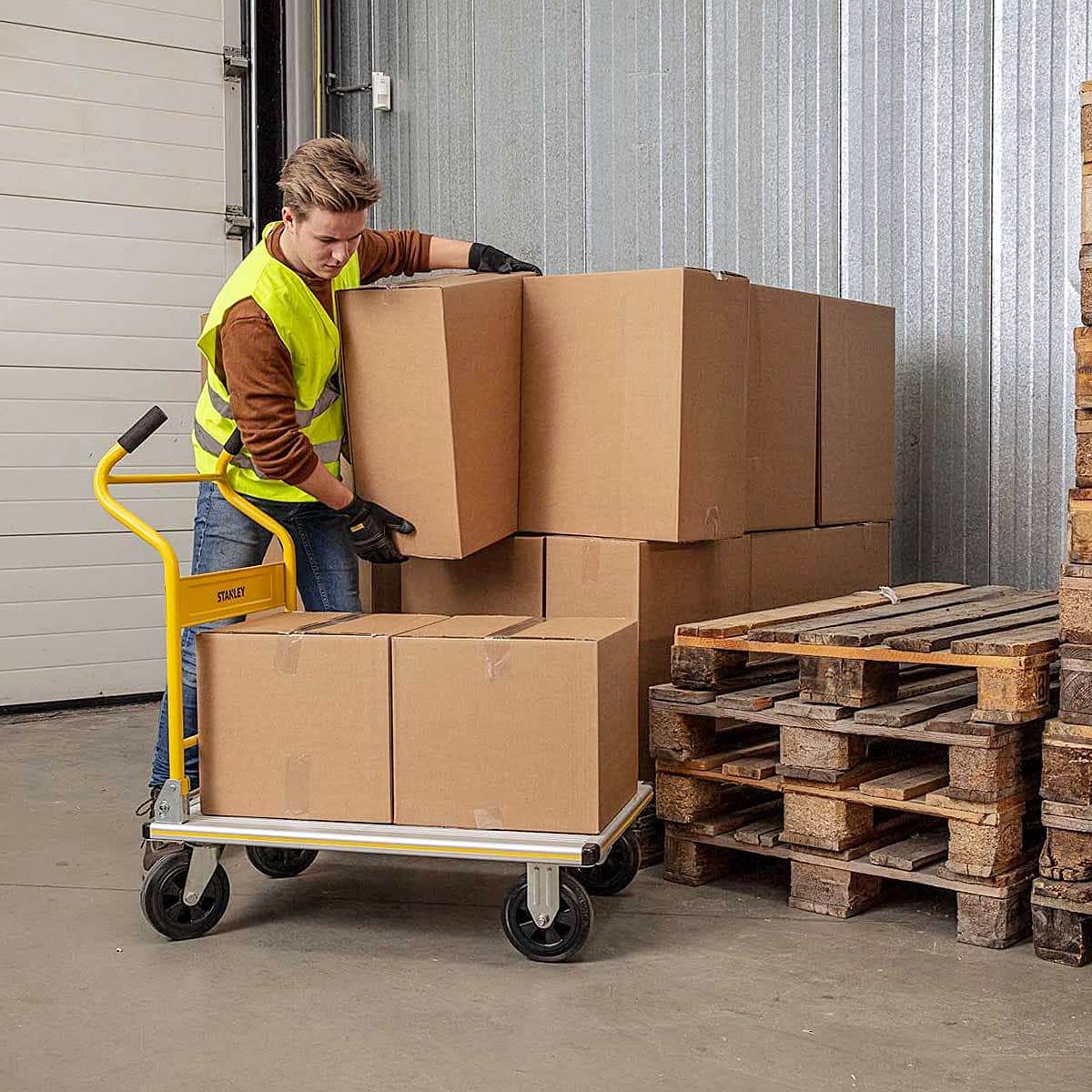 Stanley 350 Kg Load Capacity Industrial Platform Truck, SXWT-PC512