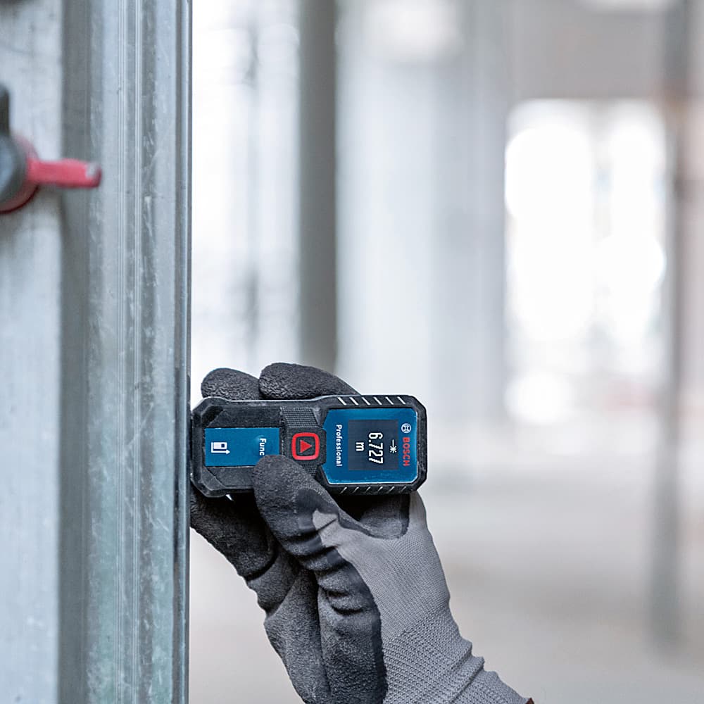 Bosch 0.15 - 30 Mtr Professional Laser Measure, GLM30-23