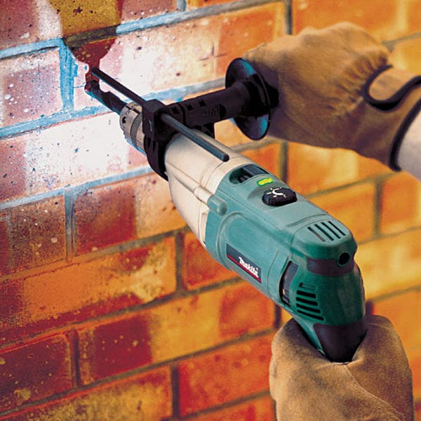 Makita 20mm (3/4") 1010 W 2-Speed Hammer Drill with Keyed Chuck, HP2070