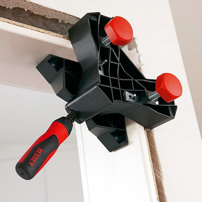 Bessey 8 - 30 mm Angle Door Frame Straightening Clamp, WTR