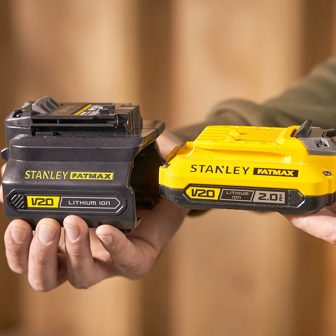 Stanley Fatmax 20V Max Li-ion Battery Adaptor, SBA100-B1