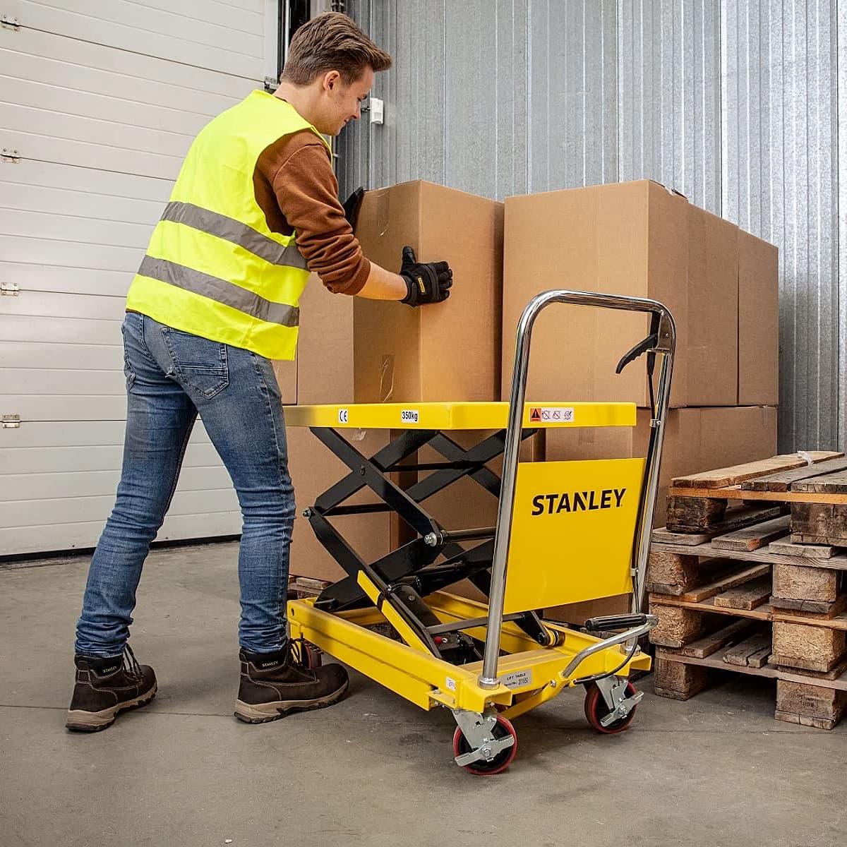 Stanley 350 Kg Load Capacity Hydraulic Table Lifter, SXWTI-CTABL-XX350