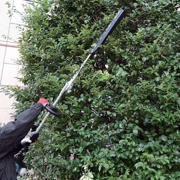Makita 730 mm (28-3/4") MM4 Pole Hedge Trimmer, EN7350SH