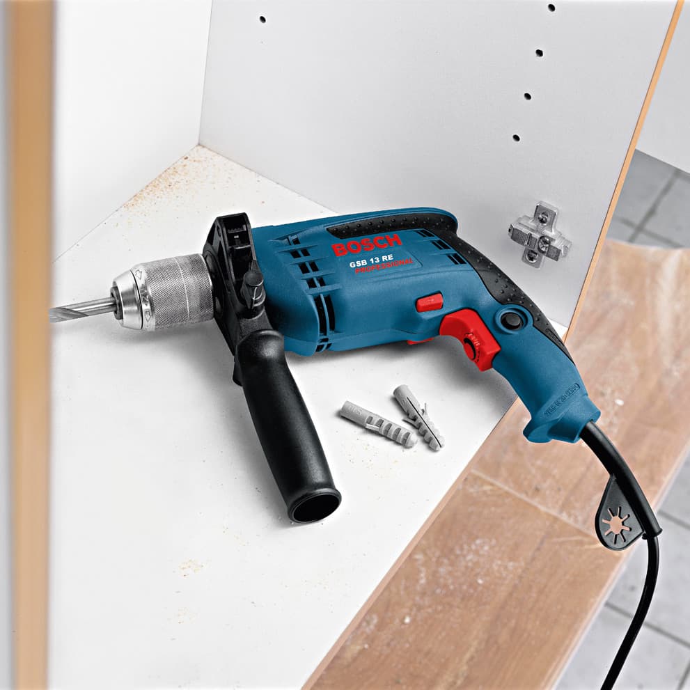 Bosch 13mm 600W Professional Impact Drill (With 100 pcs Accessory Set), GSB 13 RE Kit