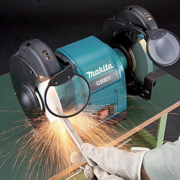 Makita 205 mm / 8 inch 550W Bench Grinder, GB801
