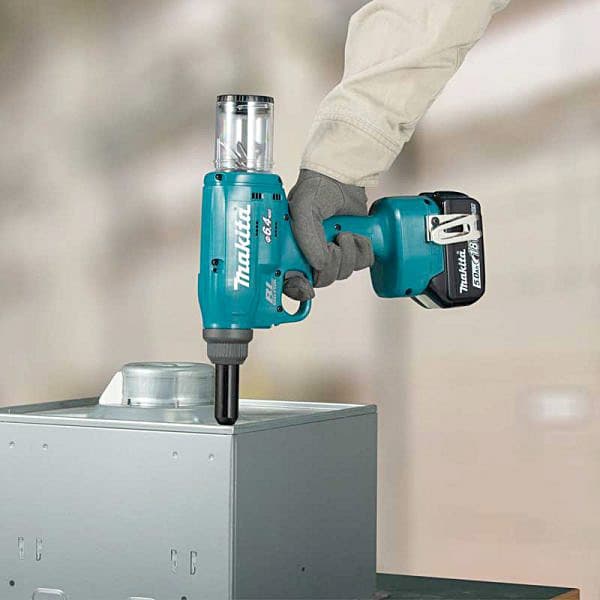 Makita 18V LXT BL 30 mm (1-3/16") Cordless Rivet Gun with Rapid Charger & 2 Pcs 3.0Ah Batteries, DRV250RFE
