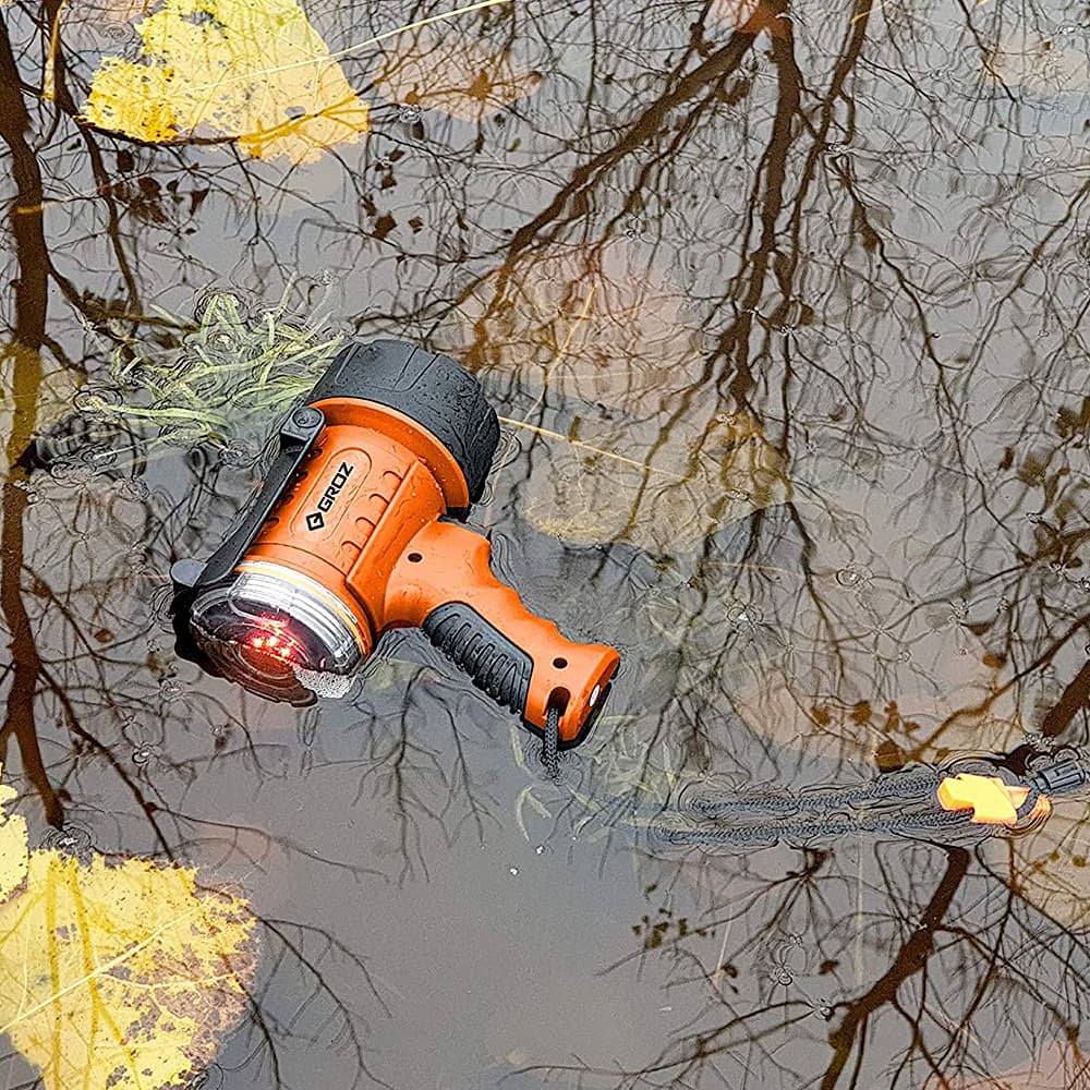 Groz 7W LED (Rechargeable) Waterproof Spotlight With 400 Mtr Beam Range (Multimode), LED/402
