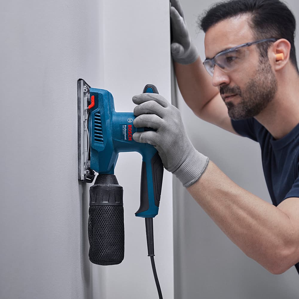 Bosch 200W Professional Orbital Sander, GSS 20-18 A
