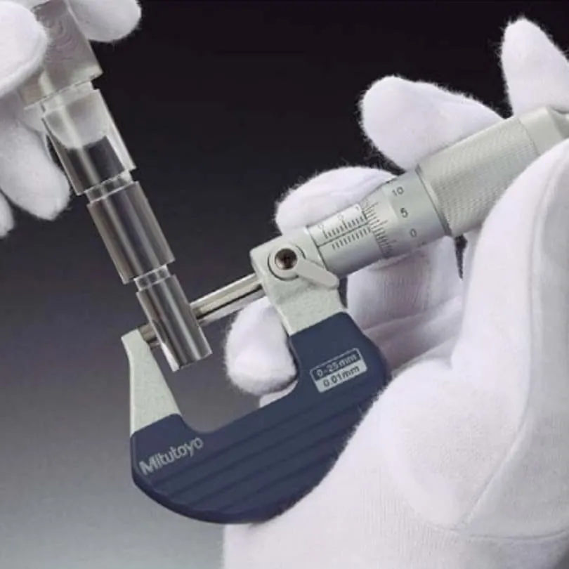 Mitutoyo 1 - 2 inch Outside Micrometer with Rachet Thimble, 102-718