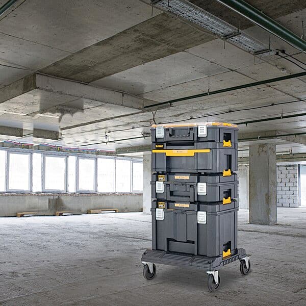 Dewalt Tool Box With 30kg load Capacity, DWST83345-1