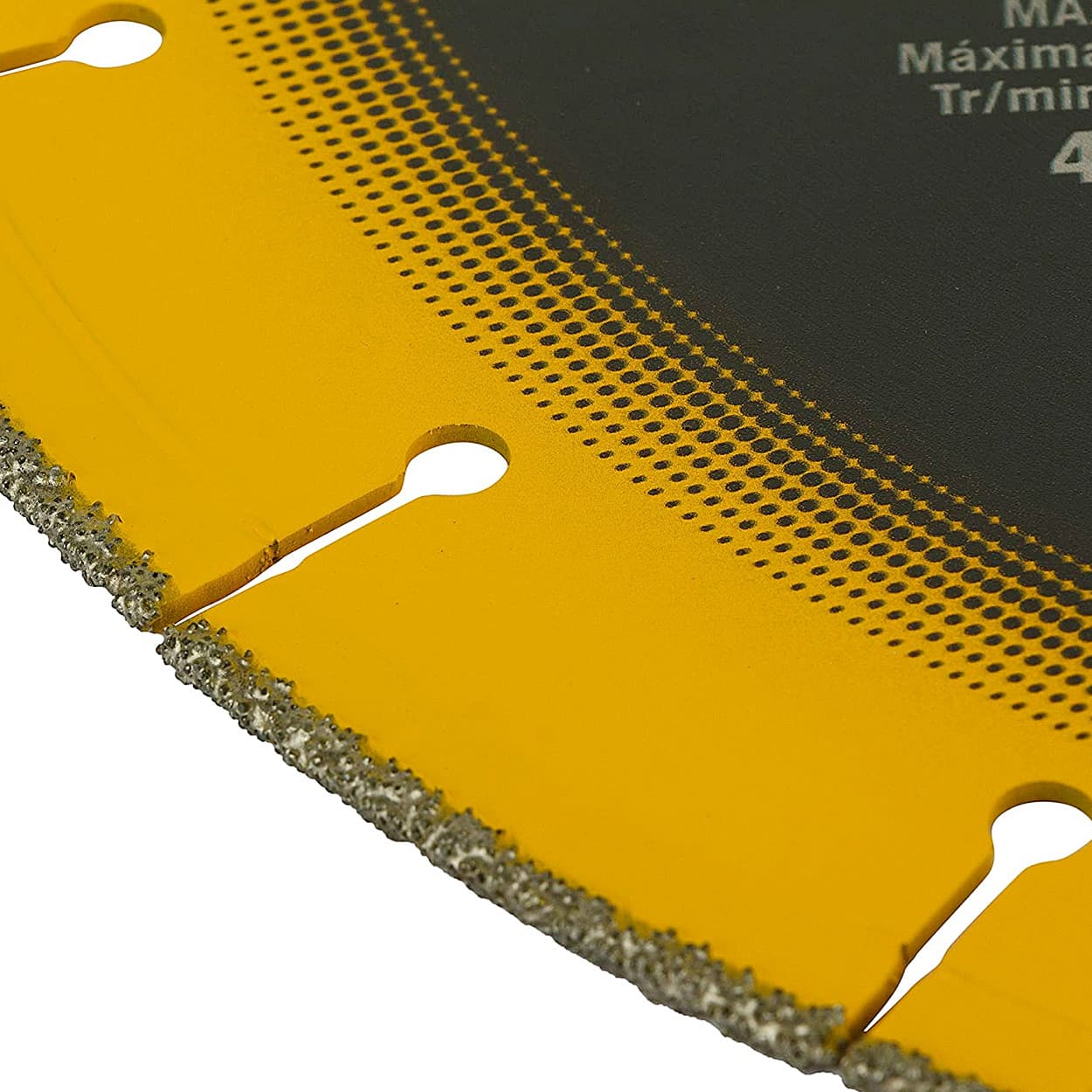 Dewalt 14-Inch (355mmx4.00mm) Diamond Edge Chopsaw Blade-100x Life v/s Standard Blades, DW8500-IN
