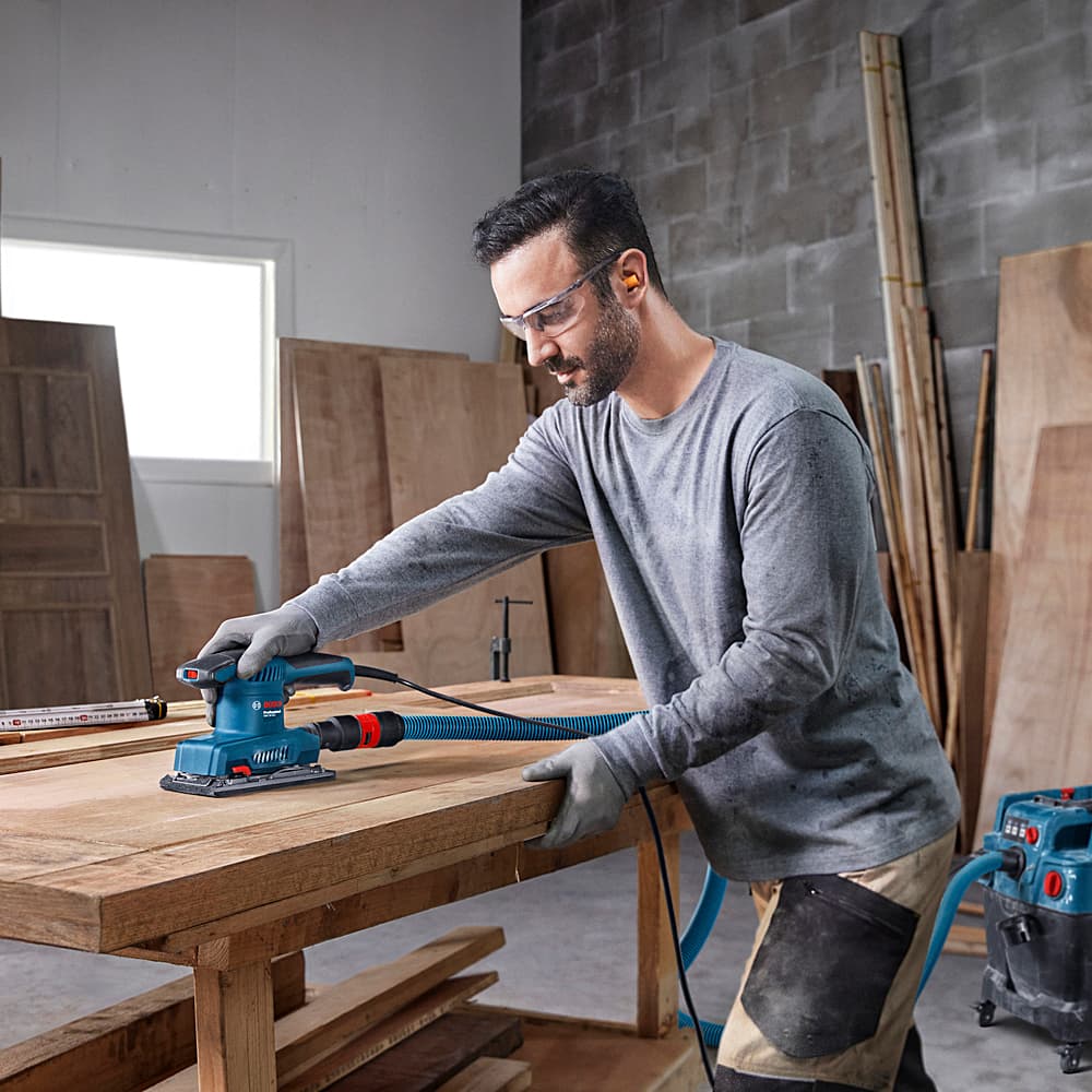 Bosch 200W Professional Orbital Sander, GSS 20-18 A