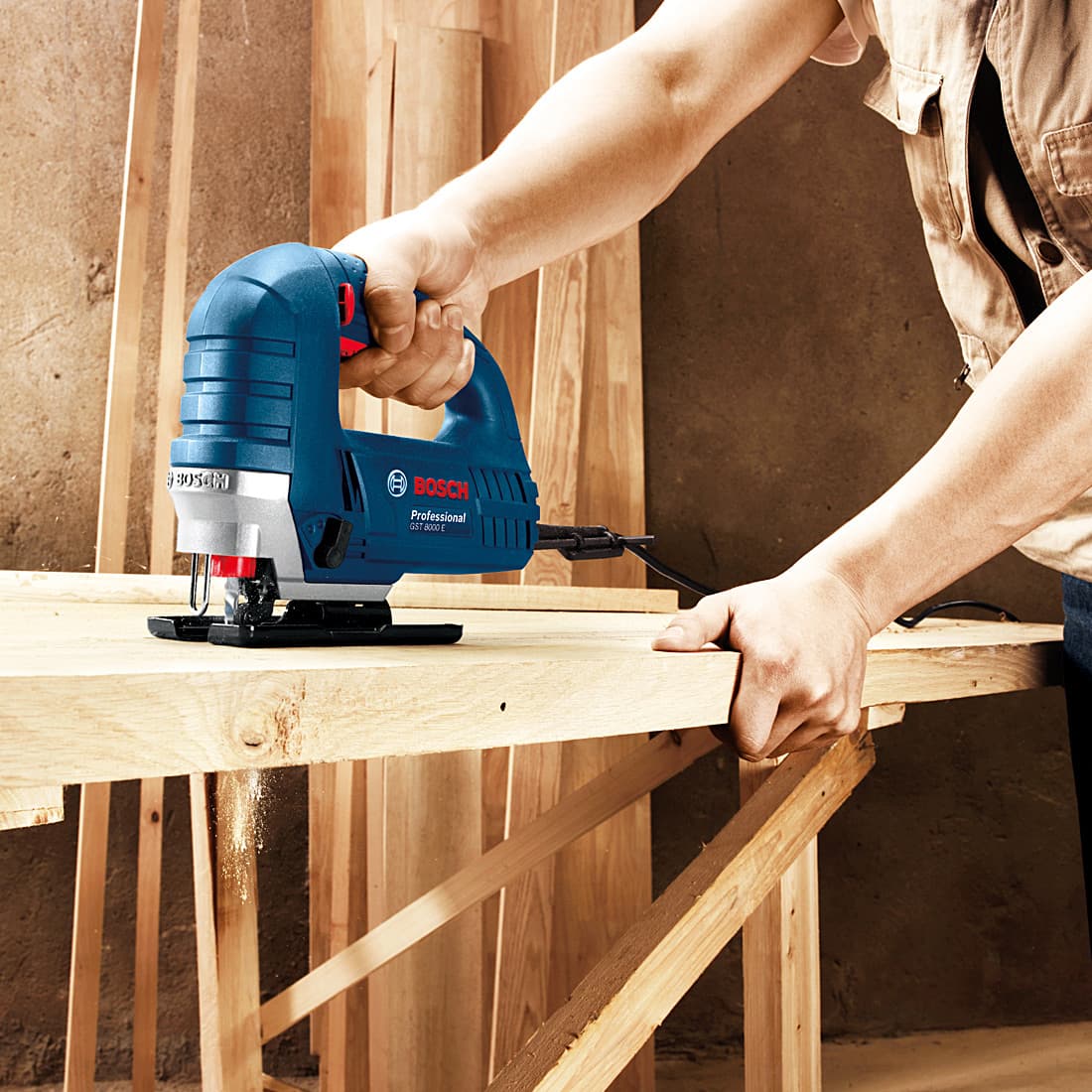 Bosch 710W Professional Jigsaw, GST 8000 E