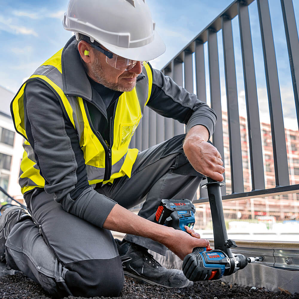 Bosch 18V Professional Cordless Drill Driver (BITURBO Brushless) , GSB 18V-150 C Solo