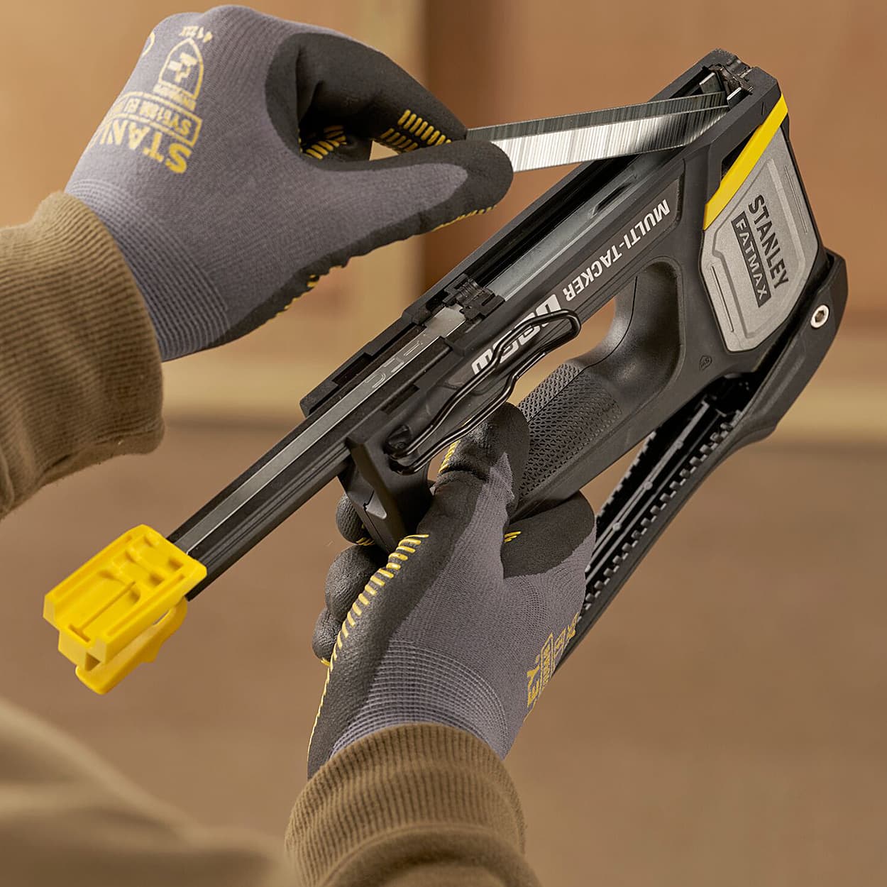 Stanley 160 mm Fatmax Multipurpose Stapler with Brad Nailer, FMHT70401-0
