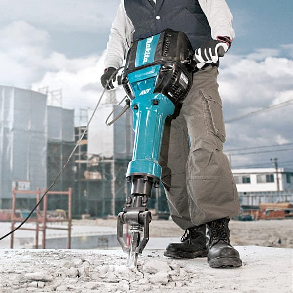 Makita 72.8 J / 2000W Avt Soft No Load Electric Breaker with 28.6 mm Hex Shank, HM1812