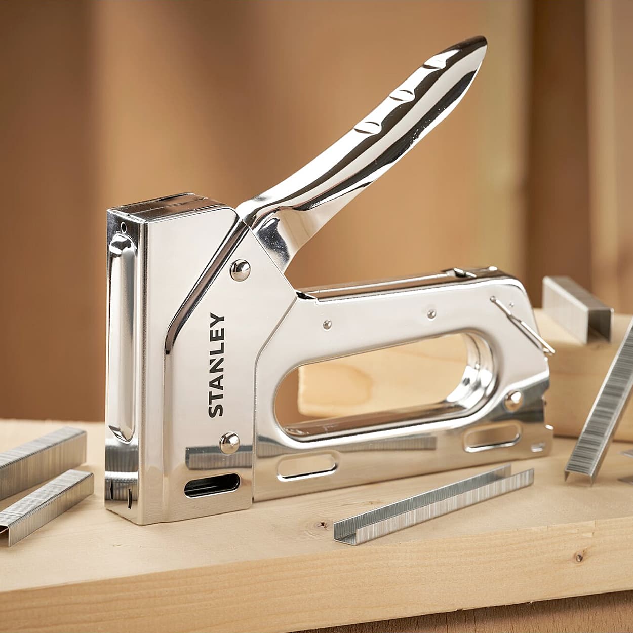 Stanley 160 mm Heavy Duty Staple Gun, 6-TR110