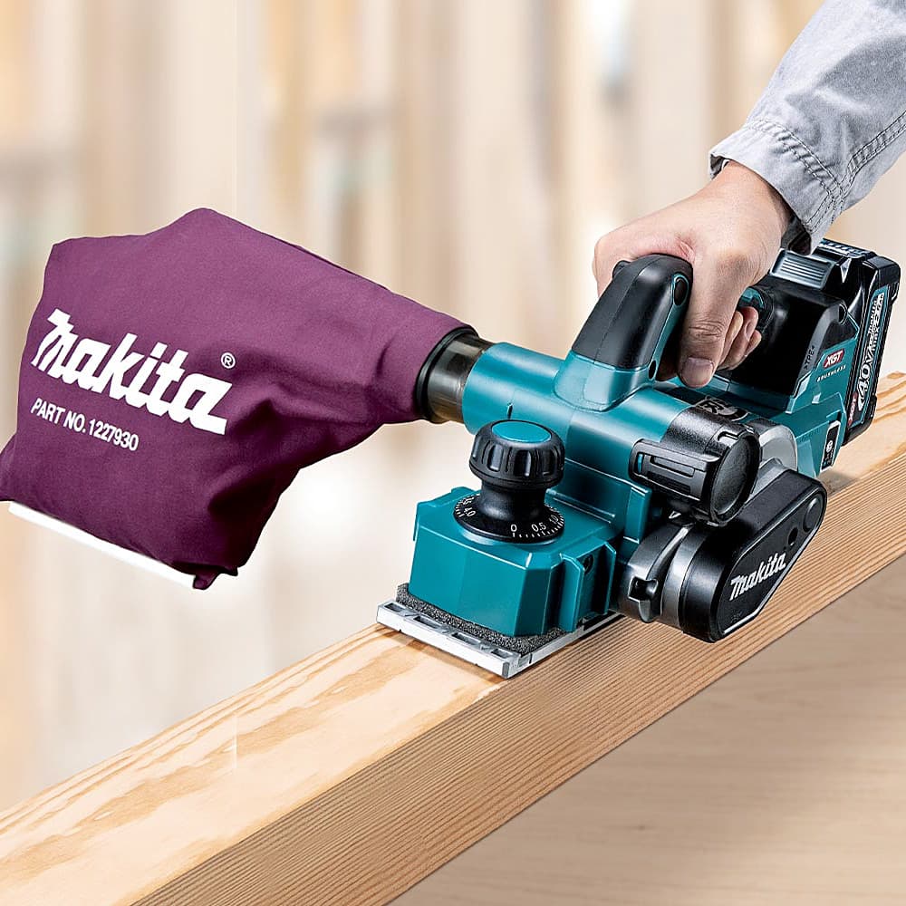 Makita 40Vmax XGT BL 82mm (3-1/4") Cordless Planer (Bare Tool), KP001GZ