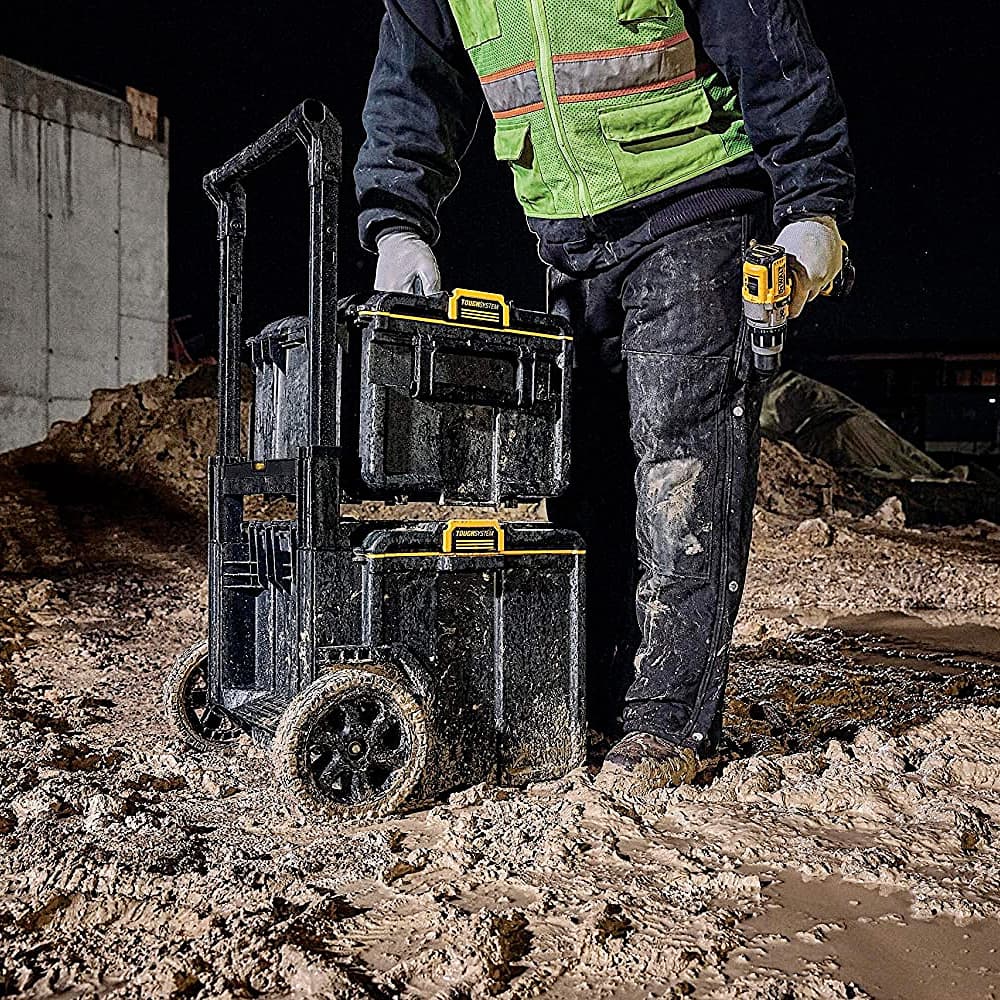 Dewalt Toughsystem 2.0 (DS300) Medium Stackable Tool Box With 50 Kg Load Capacity, DWST83294-1