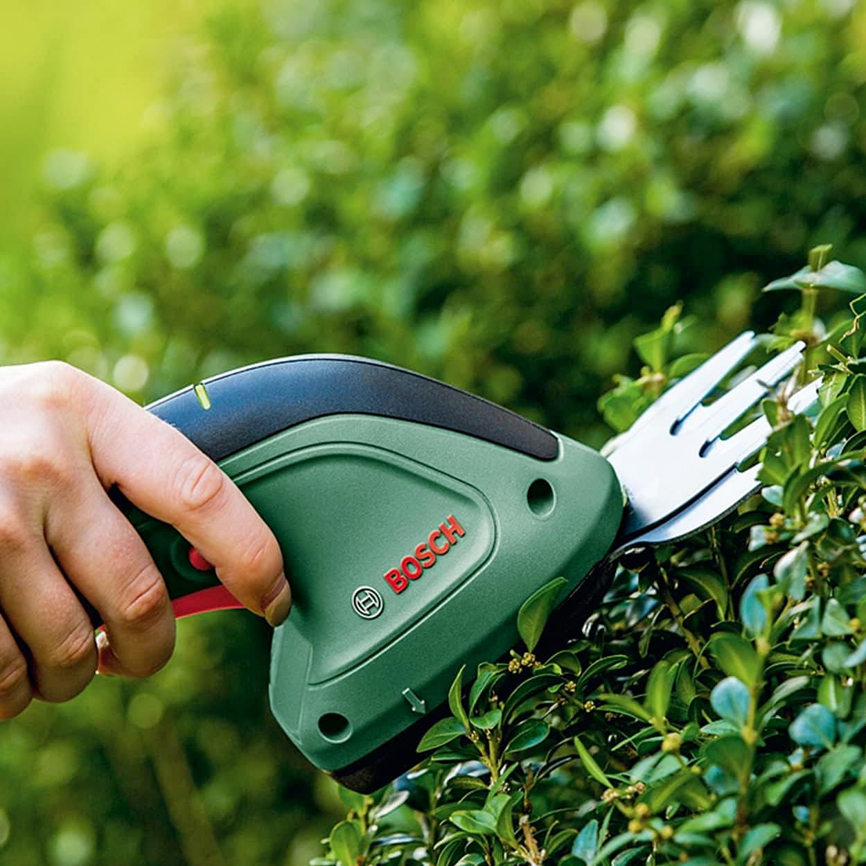 Bosch 3.6V Cordless Shrub & Grass Shear (Easyshear), 0 600 833 341