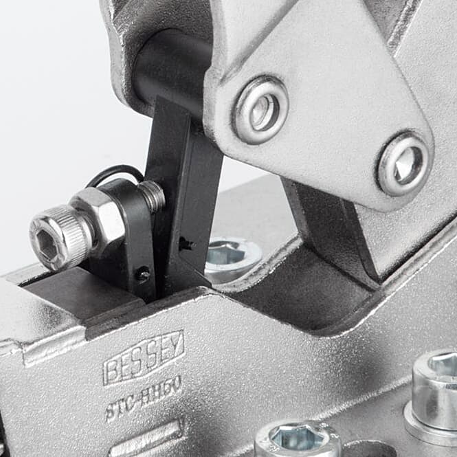 Bessey 35 mm Vertical Toggle Clamp with Open Arm & Horizontal Base Plate, STC-VH20