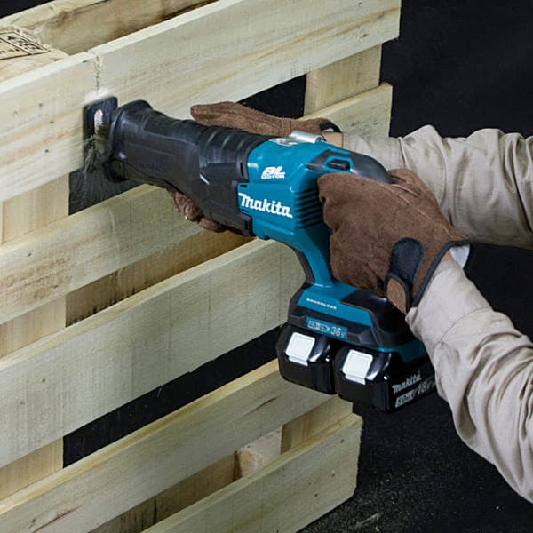 Makita 18V X 2 (36V) LXT BL / 32 mm Cordless Reciprocating Saw (Bare Tool), DJR360Z