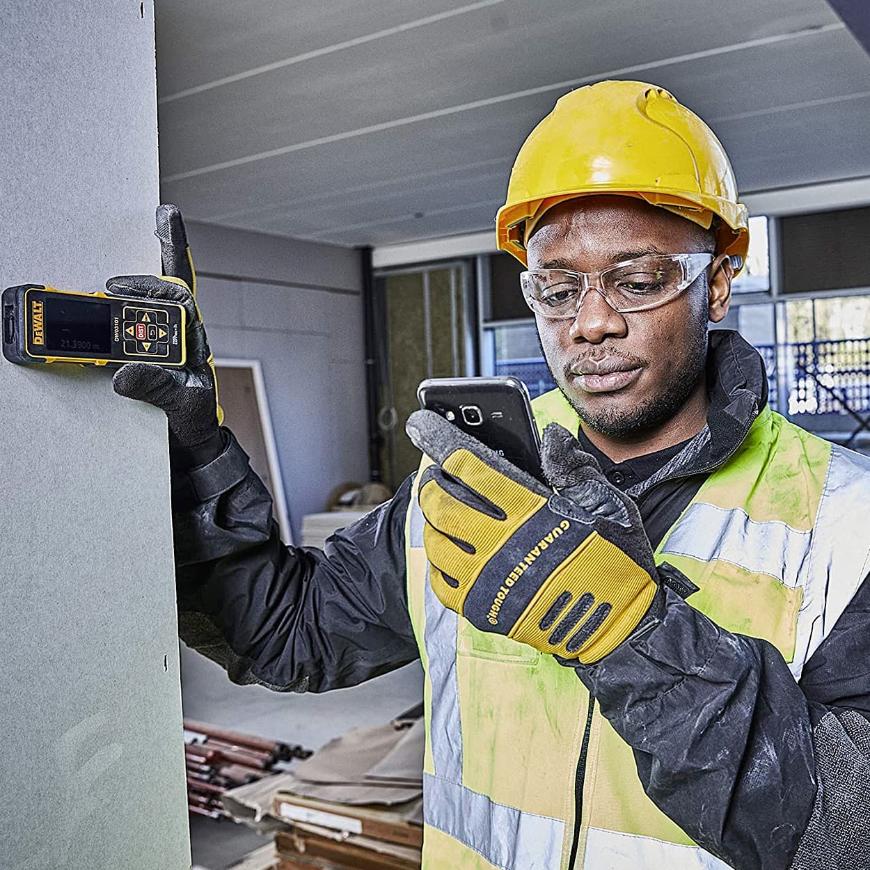 Dewalt 100 Mtr Laser Distance Measurer For Distance Area Pythagoras Volume Measurement with Colour Screen & Memory storage (330 Ft.), DW03101