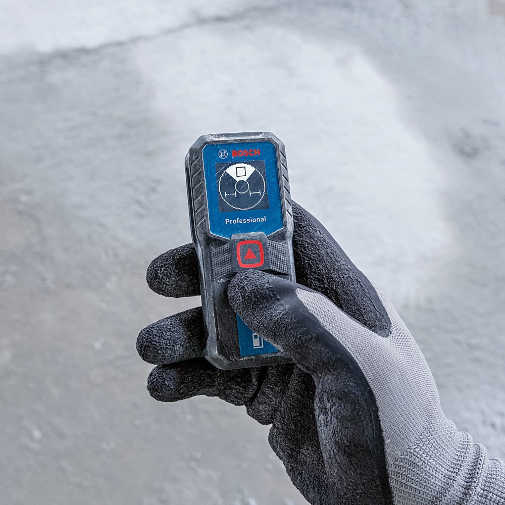 Bosch 0.15 - 30 Mtr Professional Laser Measure, GLM30-23