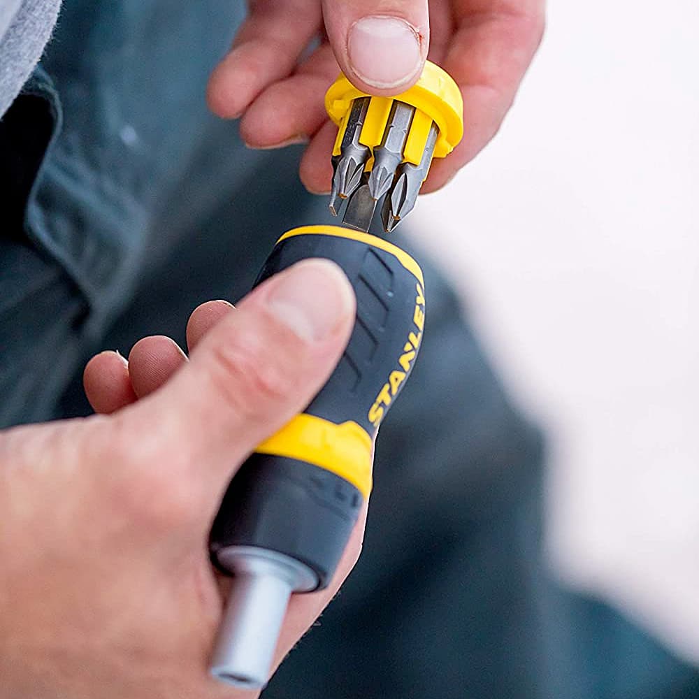 Stanley 6 Pcs Stubby Multi - Bit Ratcheting Screwdriver Set, 0-66-358