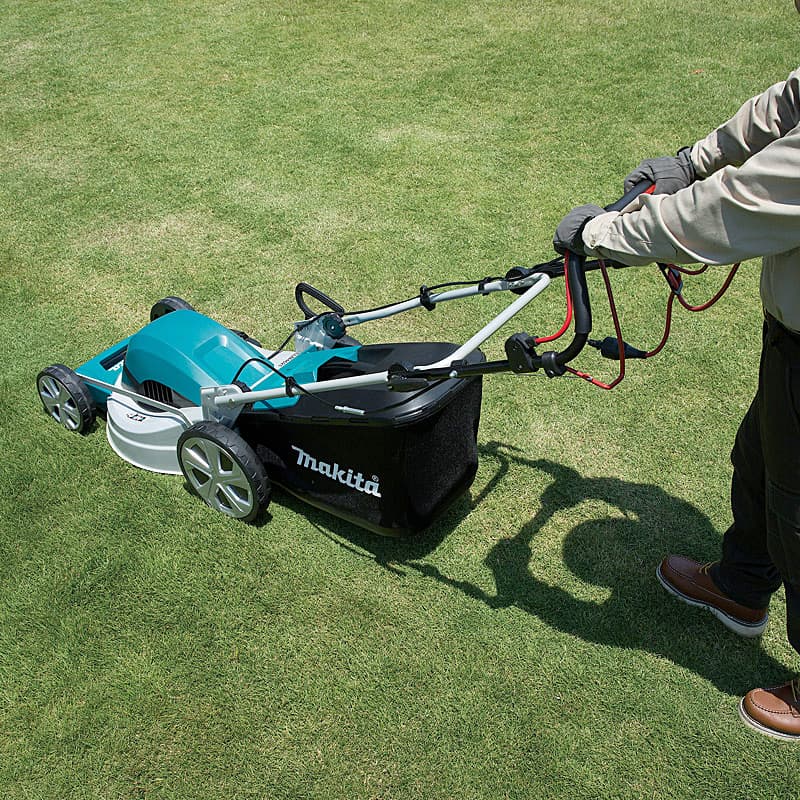 Makita 46 cm (18-1/8") 1800 W Self-Propelled (Single Speed) 4-in-1 Electric Mower, ELM4621