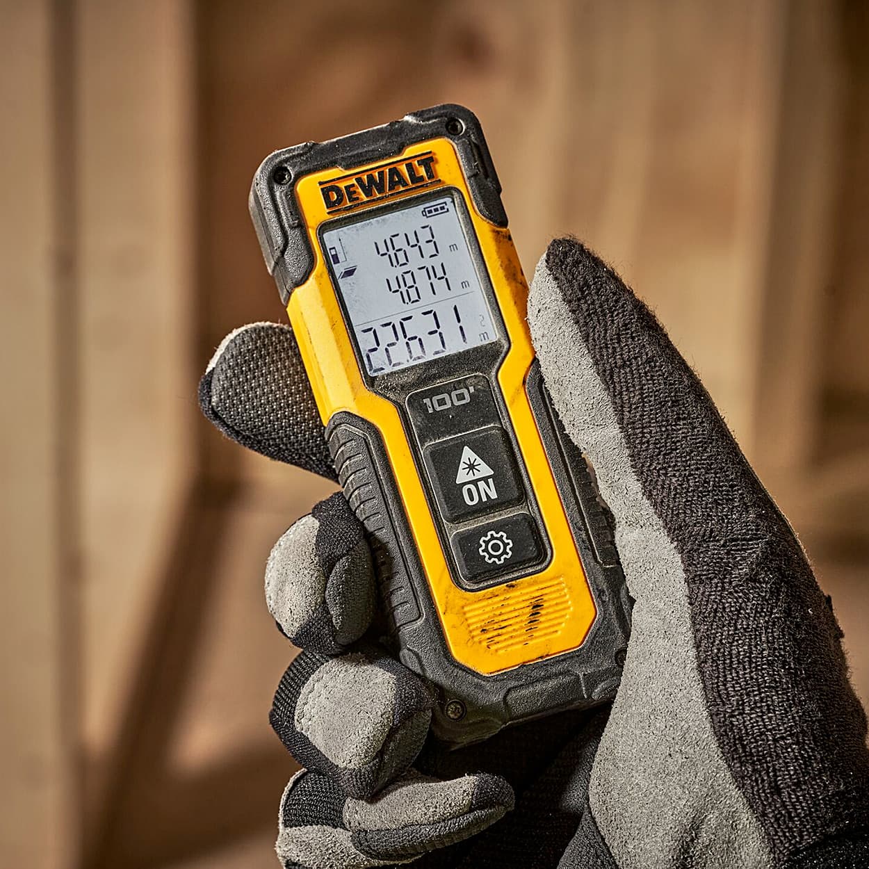 Dewalt 30 Mtr Pocket Laser Distance Measurer For Distance Area & Volume Measurement With Colour Screen, DWHT77100-XJ