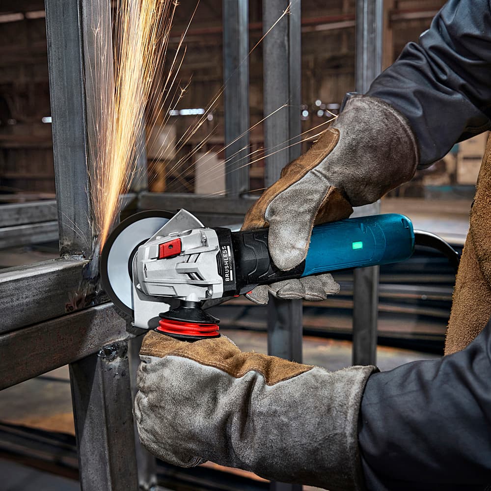 Bosch 125mm / 5 inch 2000W Professional Angle Grinder with Auxiliary Handle, GWS 20-125 SB
