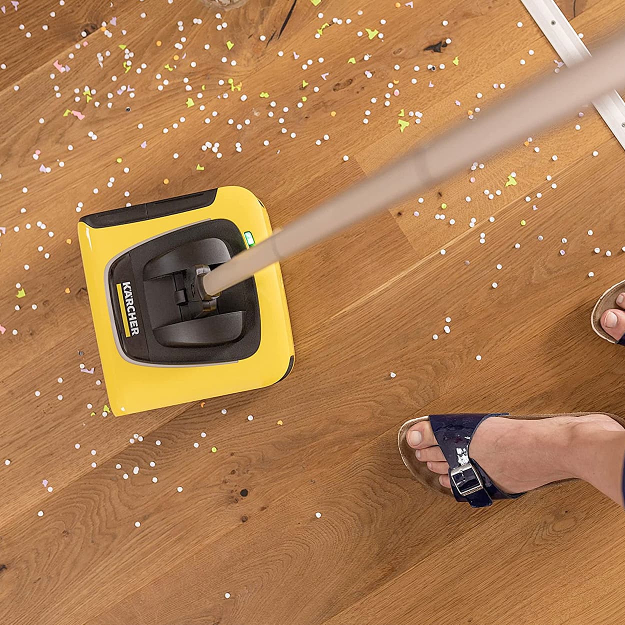 Karcher 3.7V KB5 Cordless Electric Broom With Contactless Waste Container Removal For Easy & Reliable Floor & Carpet Cleaning, 1.258-000.0