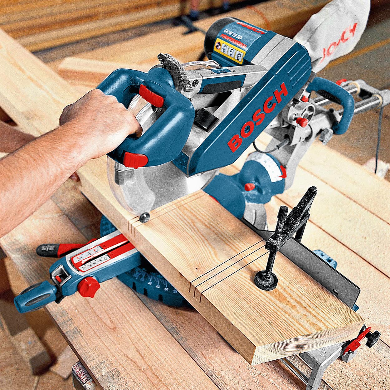 Bosch 305mm 1800W Dual-Bevel Glide Mitre Saw, GCM 12 SD
