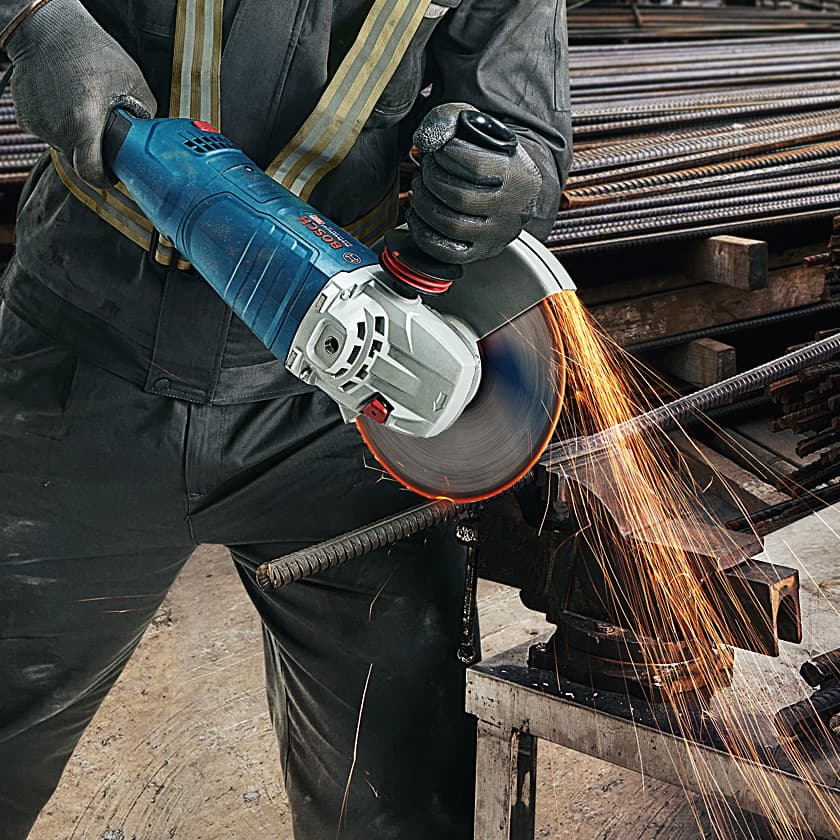 Bosch 230mm / 9 inch 2400W Professional Heavy Duty Large Angle Grinder (Cyclon Tech), GWS 24-230 JZ